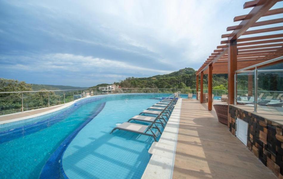Golden Laghetto Resort กรามาโด ภายนอก รูปภาพ